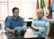 Prefeito Gerson Nunes e o presidente do Hospital de Caridade, Armando Morales, assinaram o decreto emergencial na terça-feira (29)