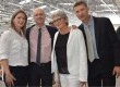 Irmãos Sissi, Leonhard, Karin e Leander apresentaram a nova loja à comunidade