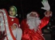 Chegada do Papai Noel encantou as crianças do bairro Fragata