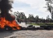 Comunidade protestou por quase duas horas no local