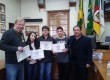 Professor Luis Alberto e alunos da Escola de Música Rotary