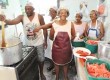 Grupo trabalha com bom humor e carinho pelo que faz