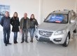 Equipe está pronta para atender os clientes da região.