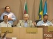Em nenhum momento, durante as cinco horas de audiência, o secretário de Educação (E) foi indagado pelos vereadores e só se manifestou depois para a imprensa