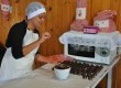 Giovana buscou especialização para atender a demanda de trufas e doces que aumentaram significativamente desde que ela começou no ramo